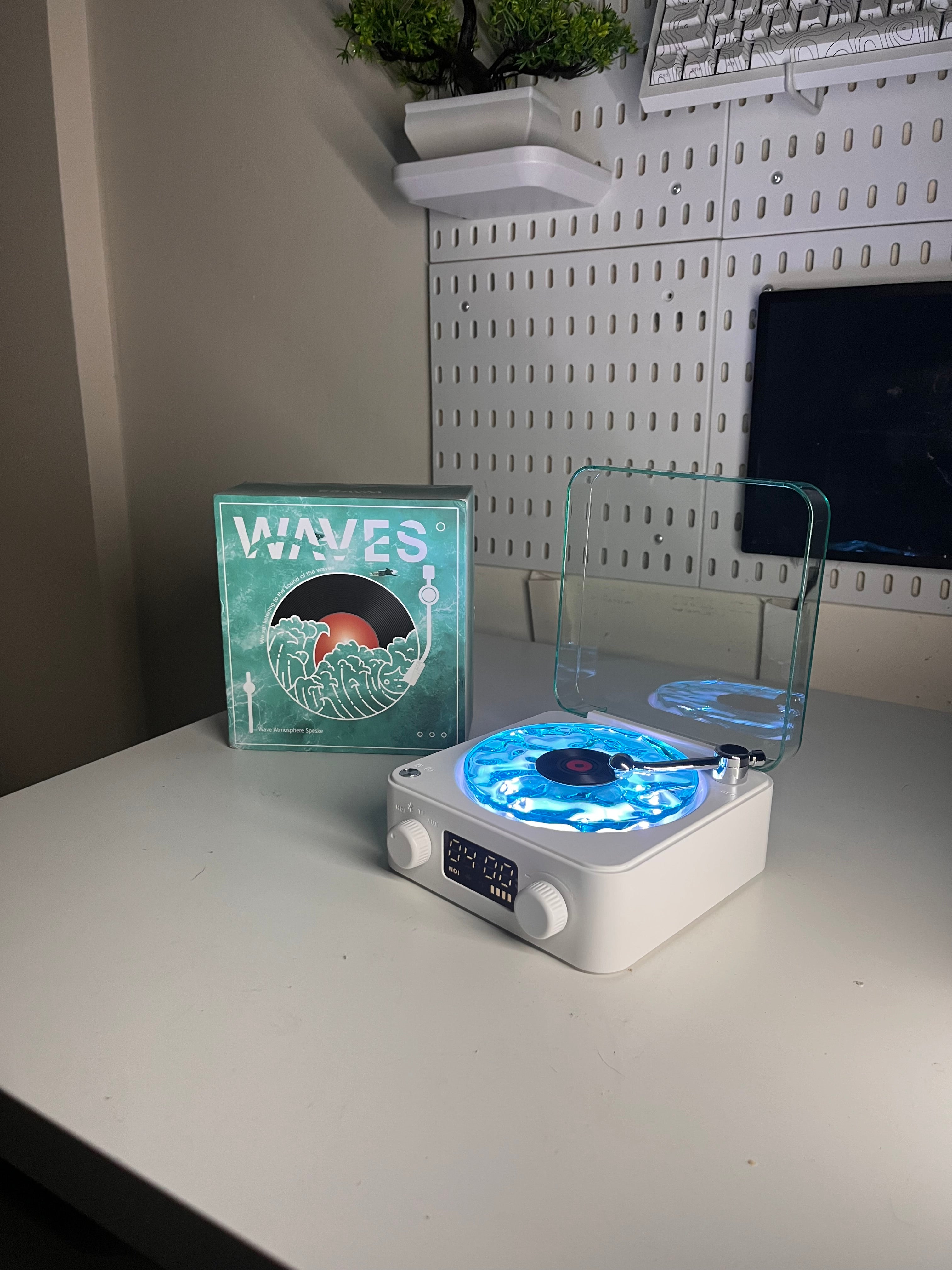 A retro speaker that creates an atmosphere – it looks good and sounds good 🎵